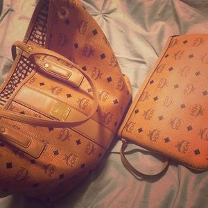 Reversible Liz Shopper in Visetos